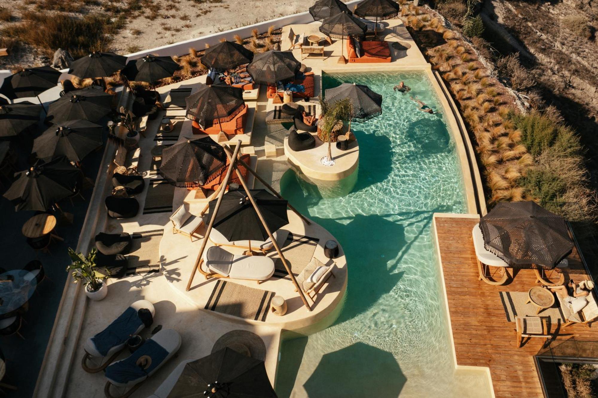 Hotel Divino Caldera *