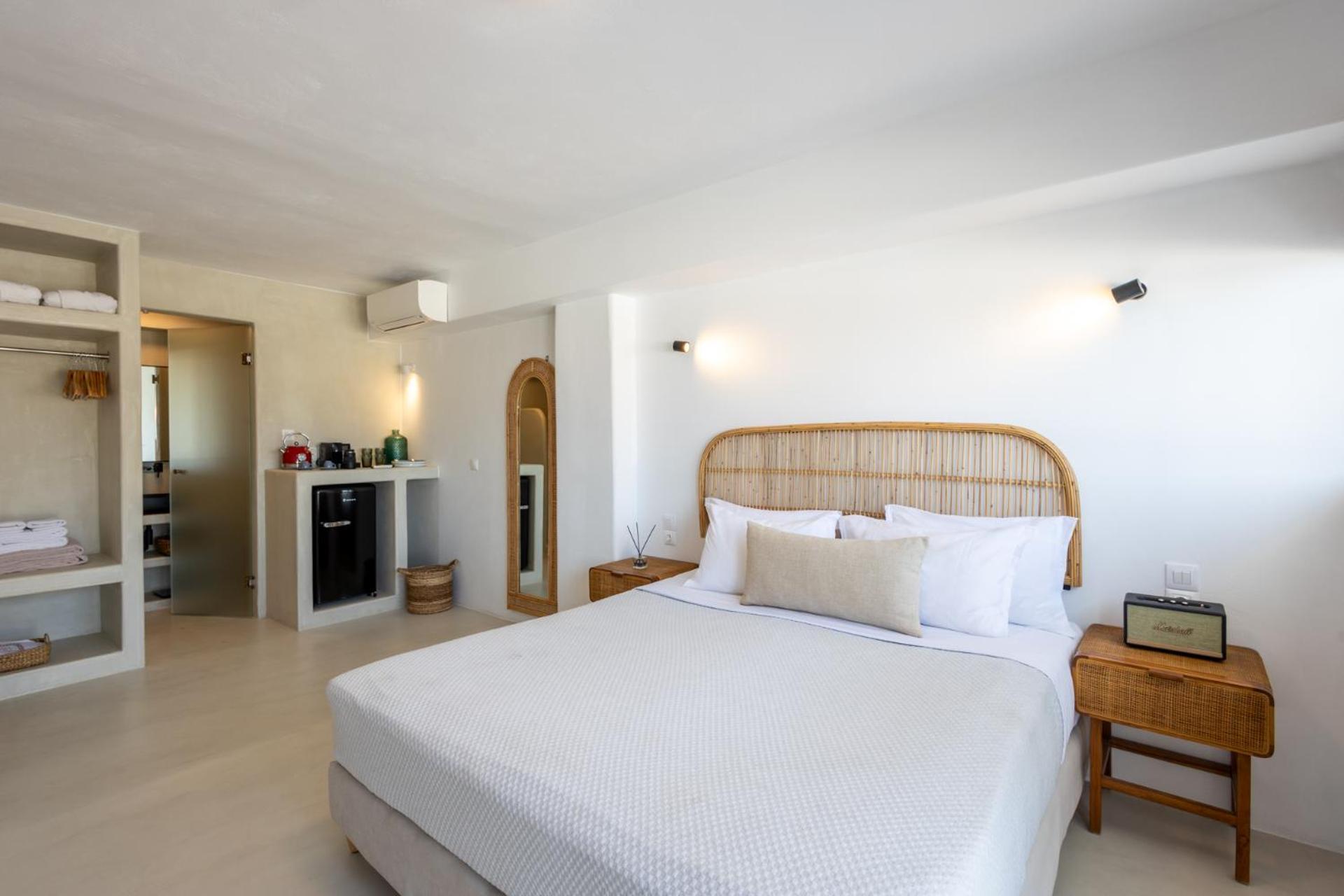 Divino Caldera Hotel Akrotírion
